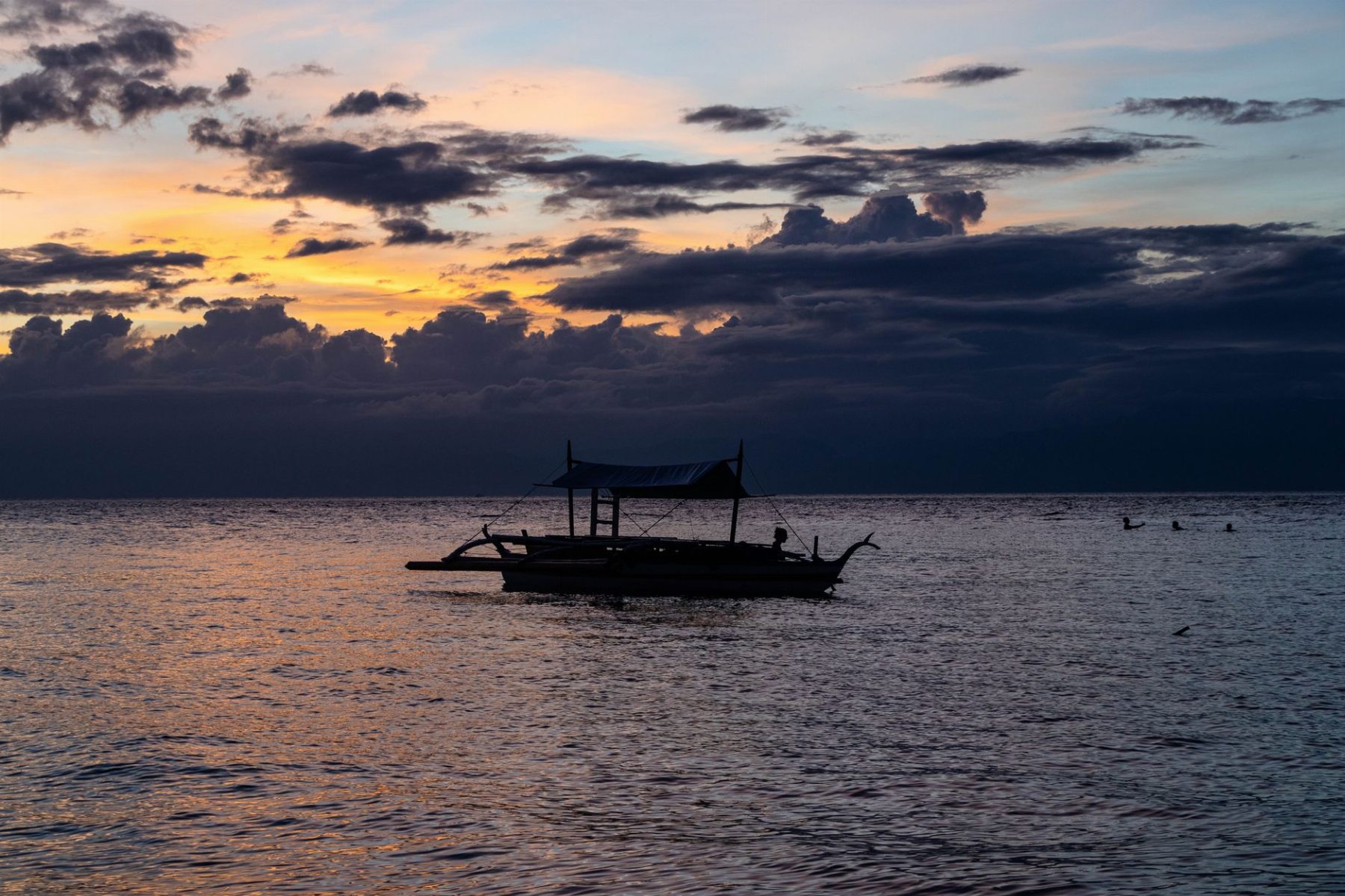 Moalboal scuba diving